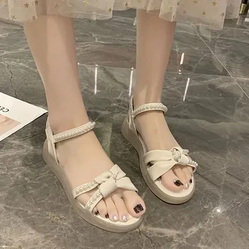 Designer De Luxo Pérolas Sandálias Das Mulheres 2022 Moda Verão Plataforma Sapatos De Senhoras Elegantes De Roma, Exterior Branco Verde Peep Toe Flats